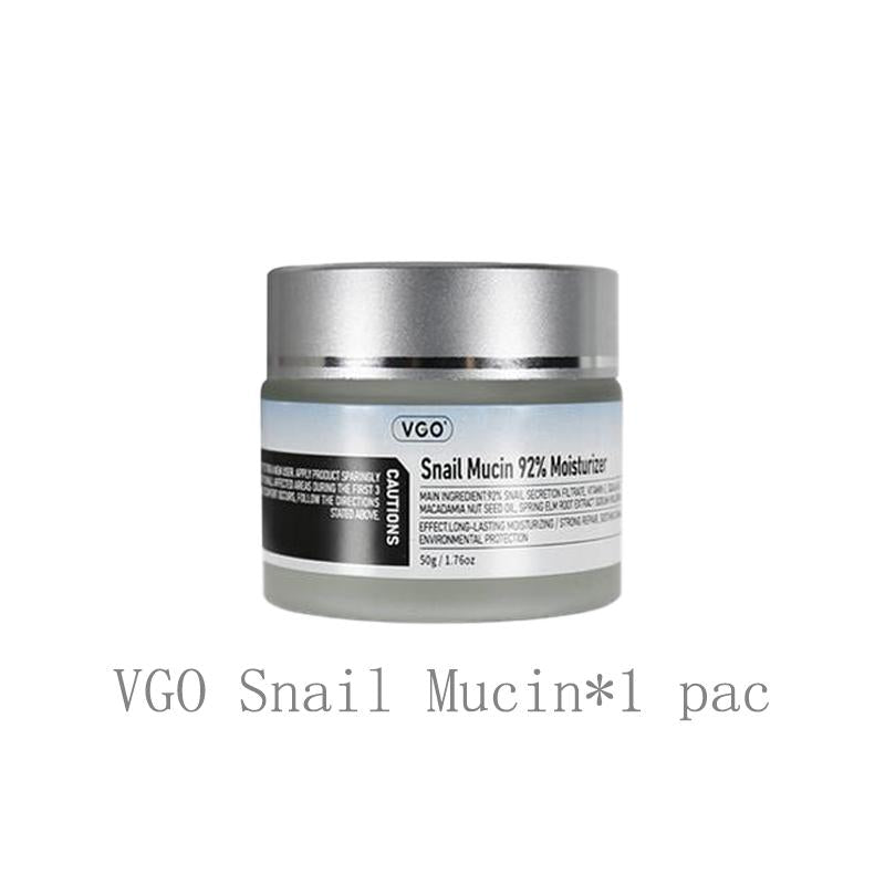Snail  Moisturizer and Vitamin C Facial Serum 